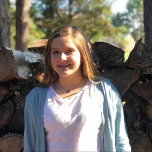 Meet your Posher, Lexi